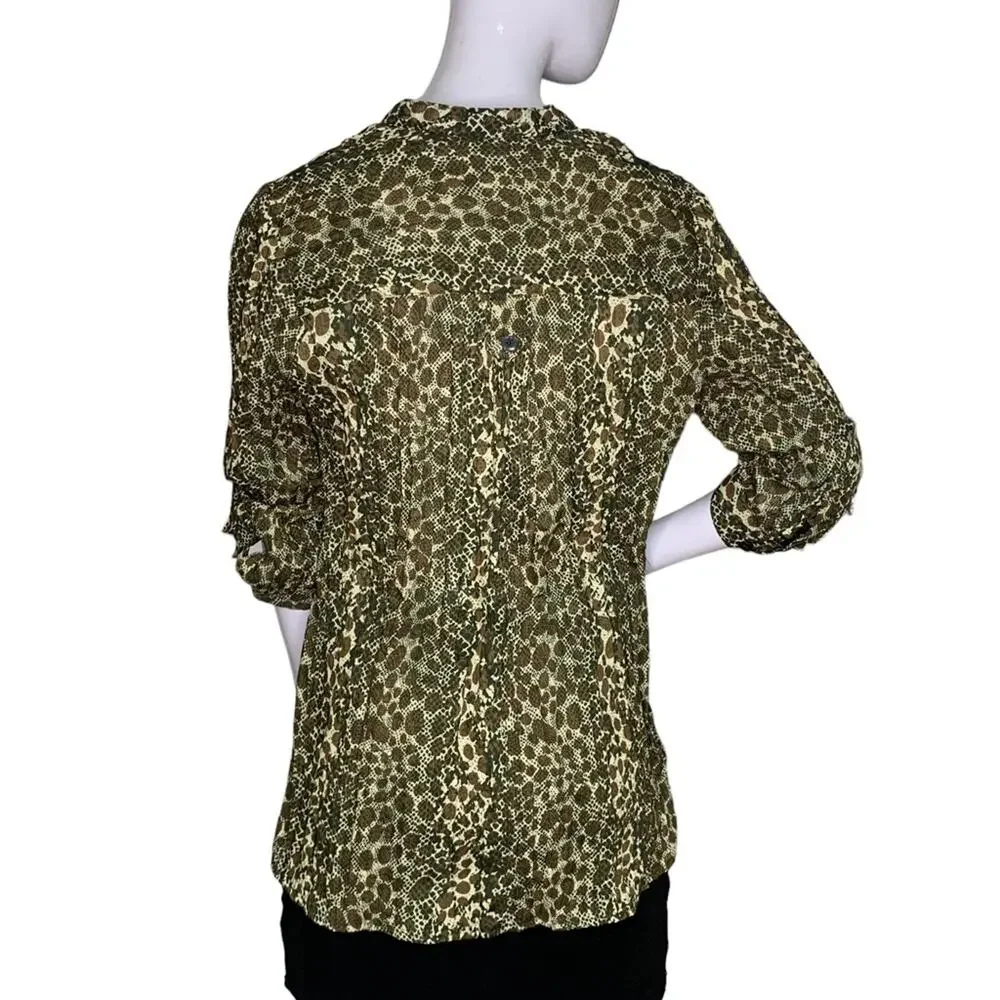 Kim Rogers Top Button Down Size M Brown Animal Print